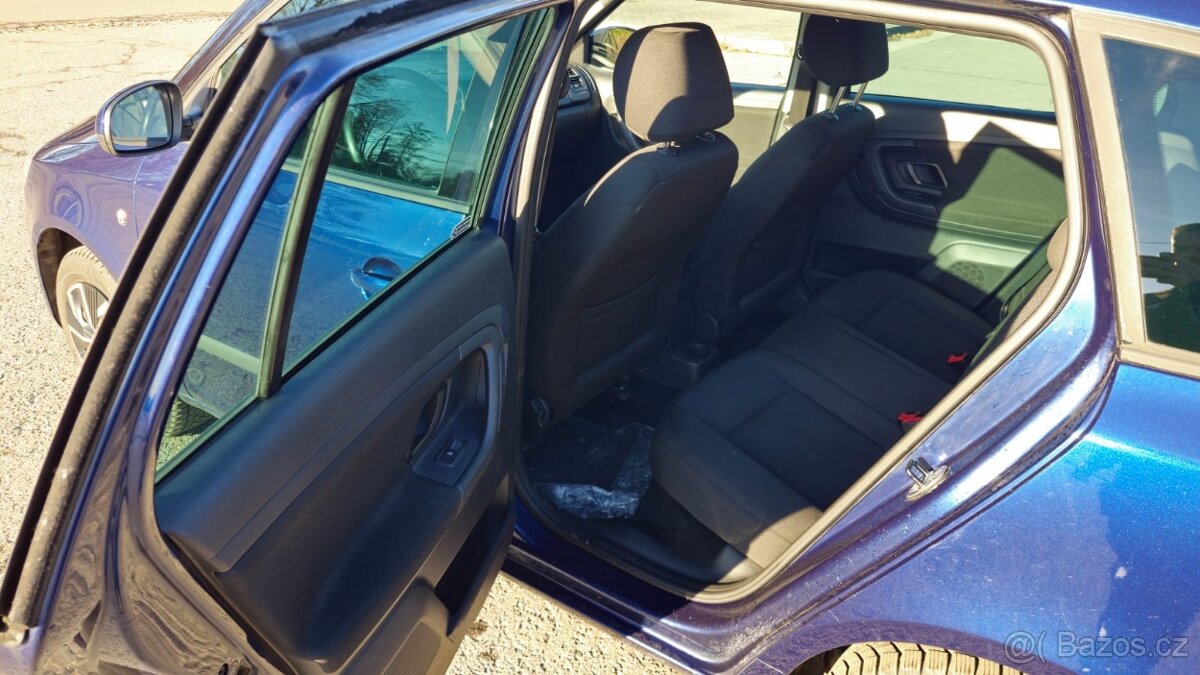 Prodám Škoda Fabia 1.2, 77 kW, r. 2010 - 7