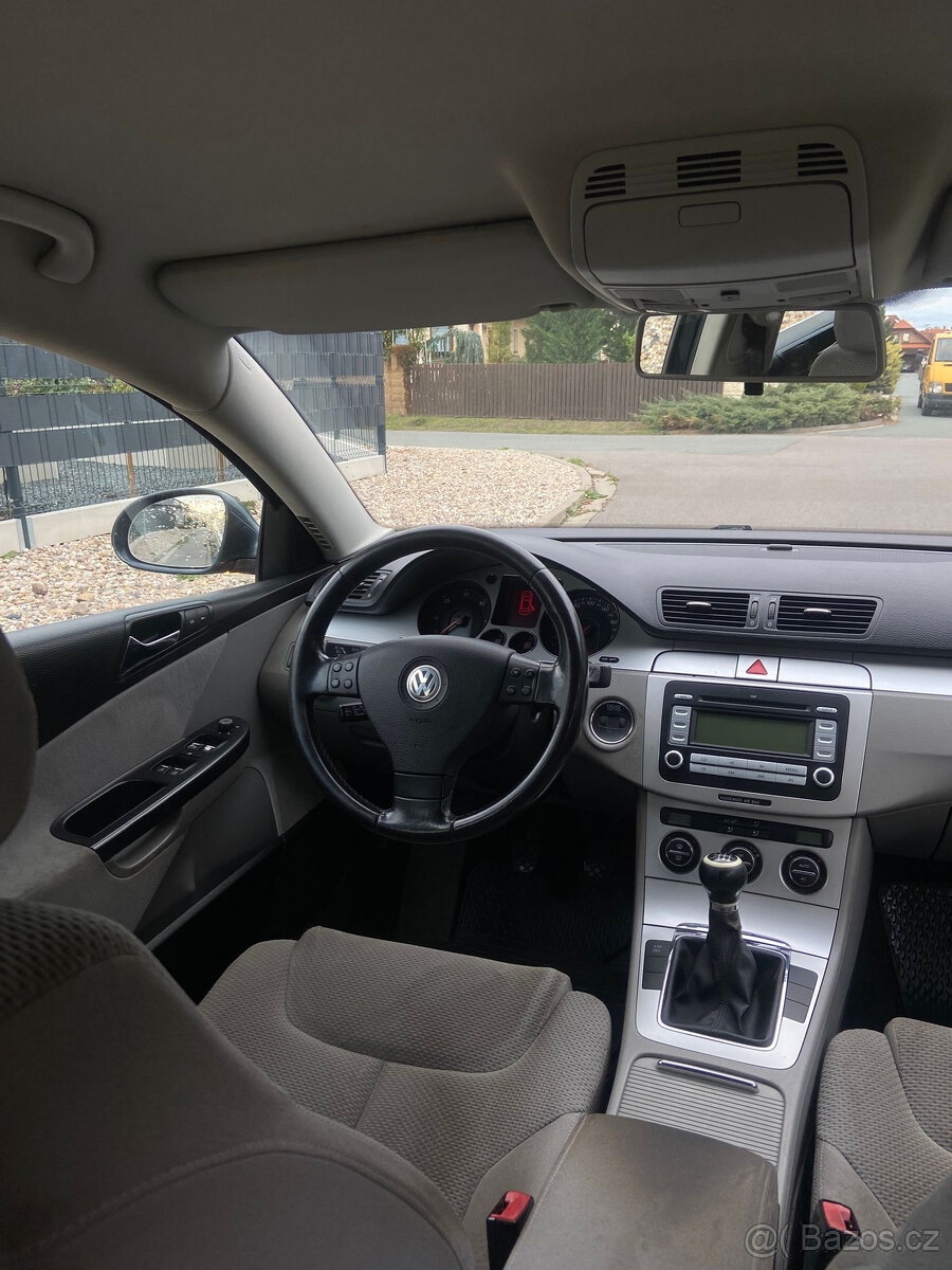 Volkswagen Passat B6 2.0tdi - 7