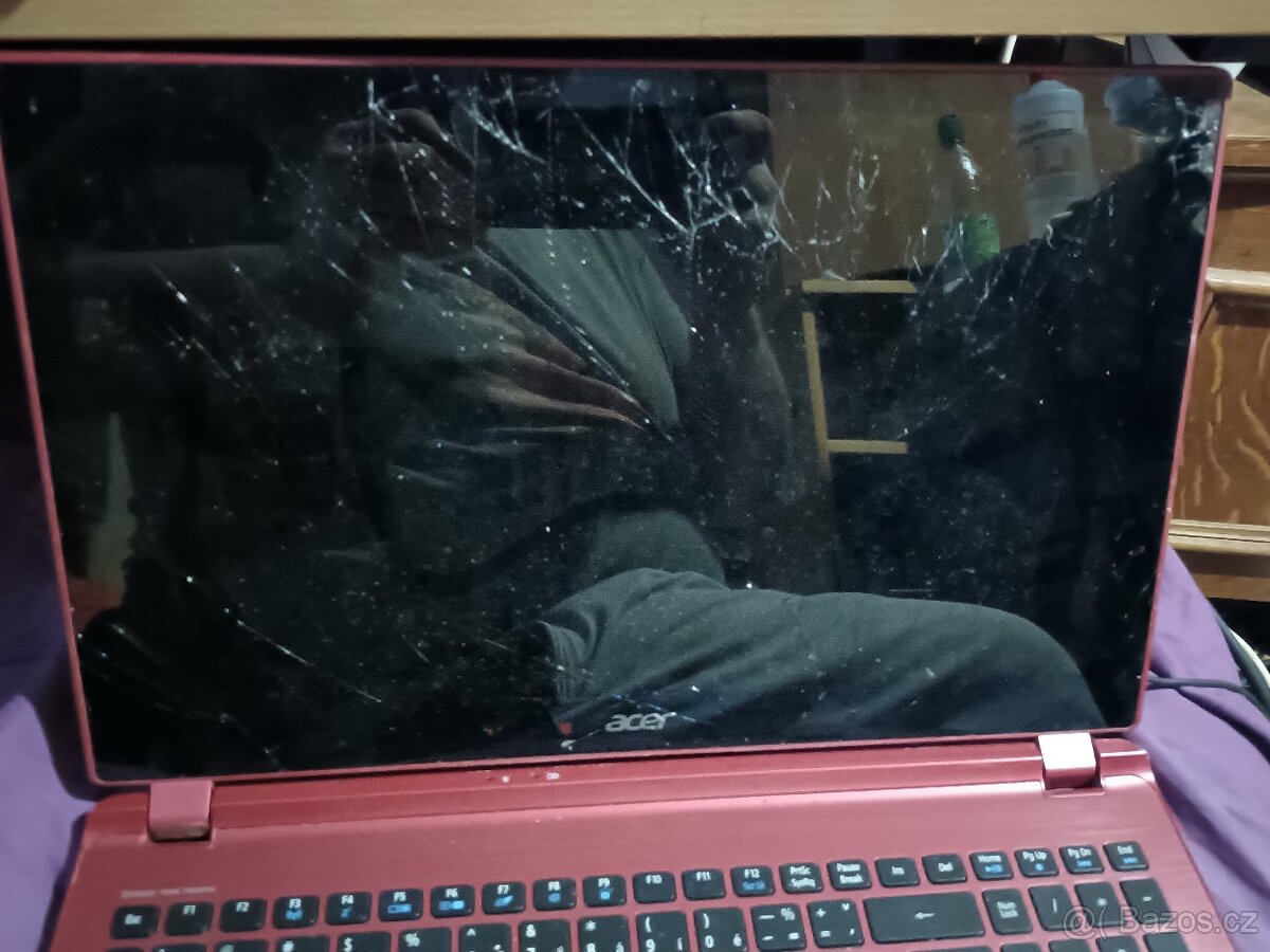 Acer Aspire V5-573P-34014G50arr - 7