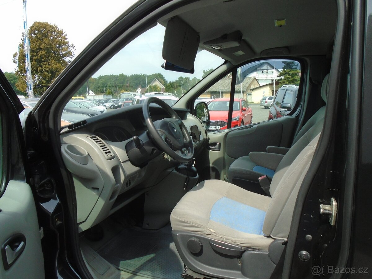 Renault Trafic 2.5 DCI GENERATION - 7