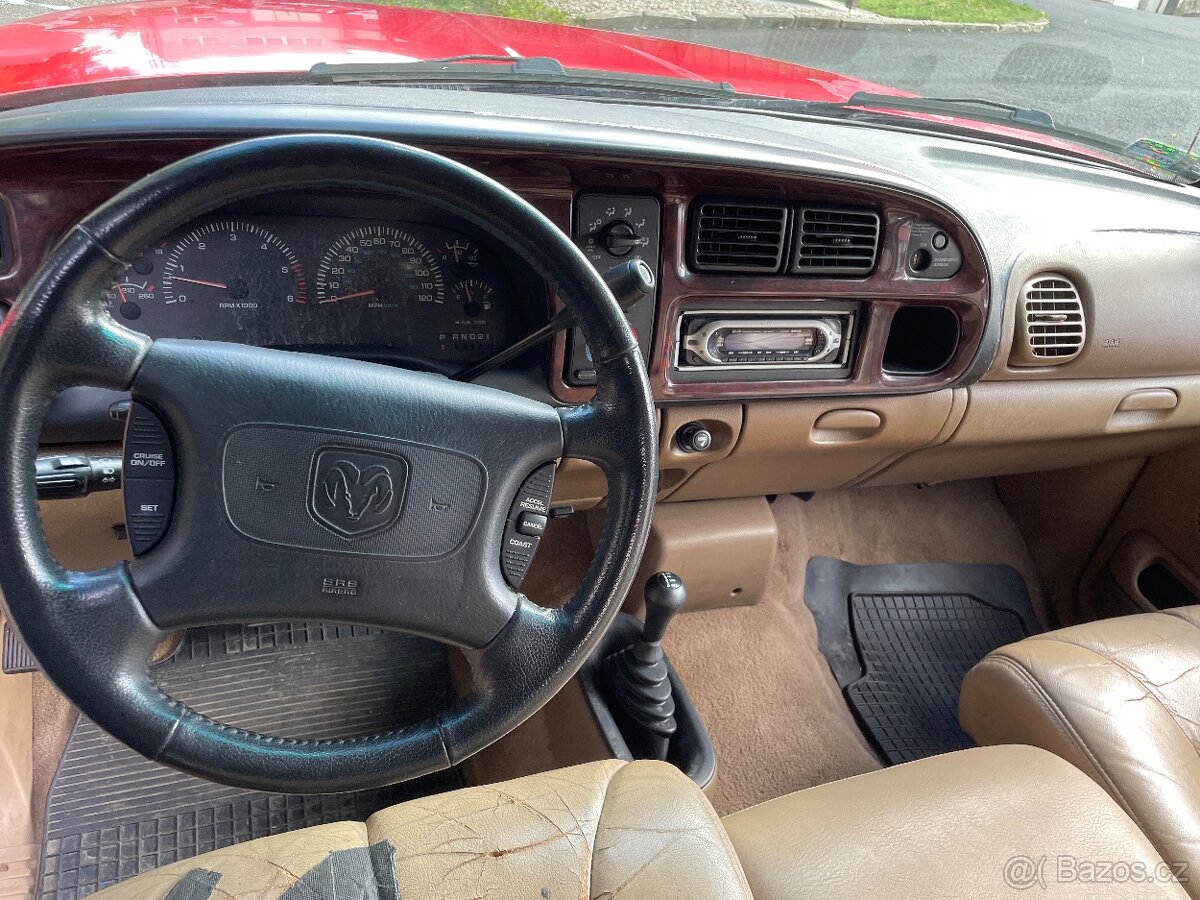 Dodge RAM 5.9 V8 Magnum 4x4 - 7