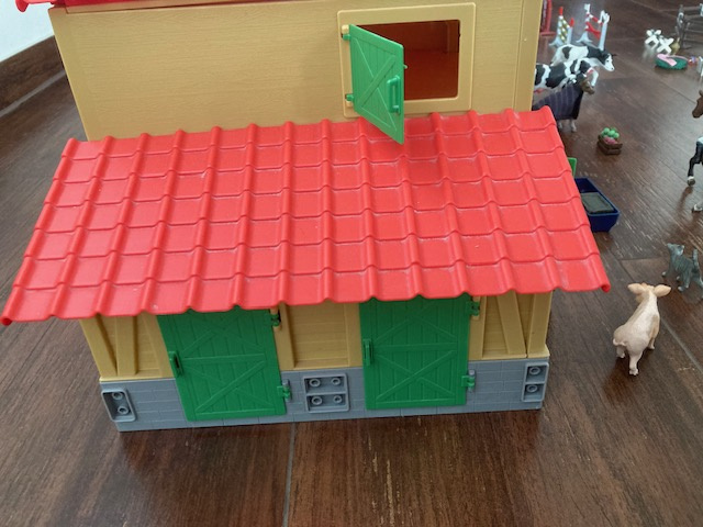 Prodám stáje, koně a příslušenství - 7