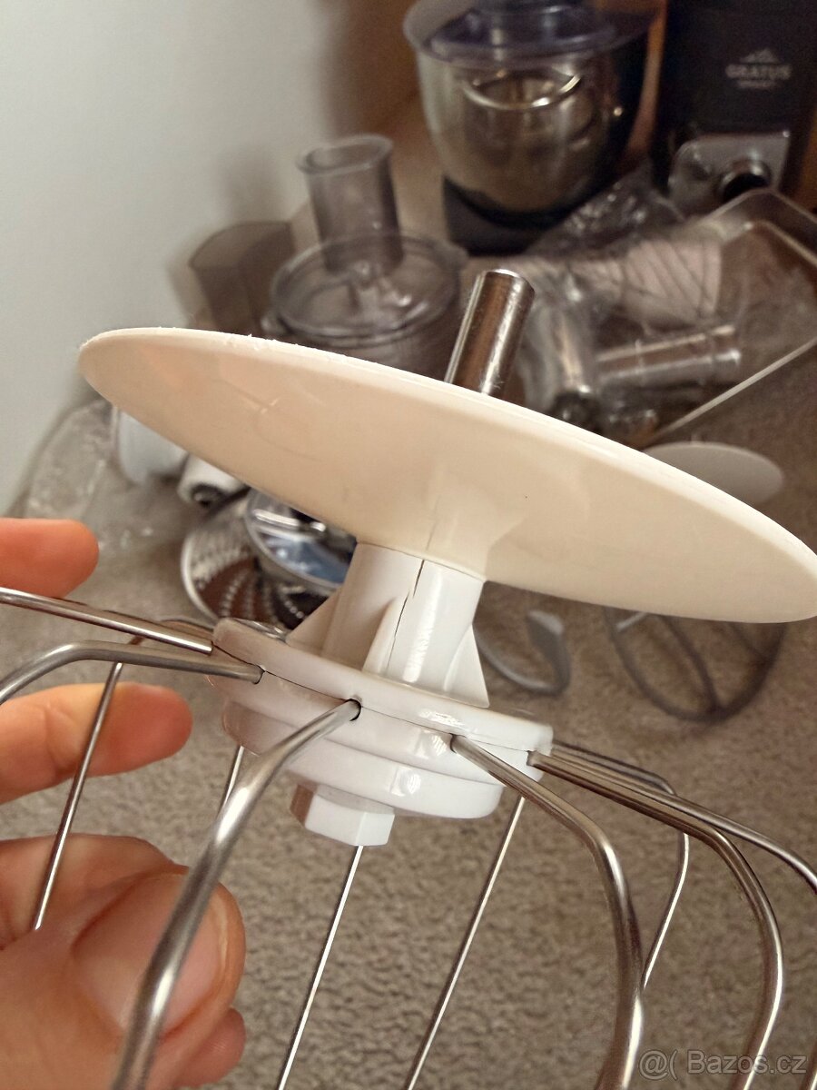 Kuchyňský robot ETA GRATUS SMART s bohatým příslušenstvím - 7