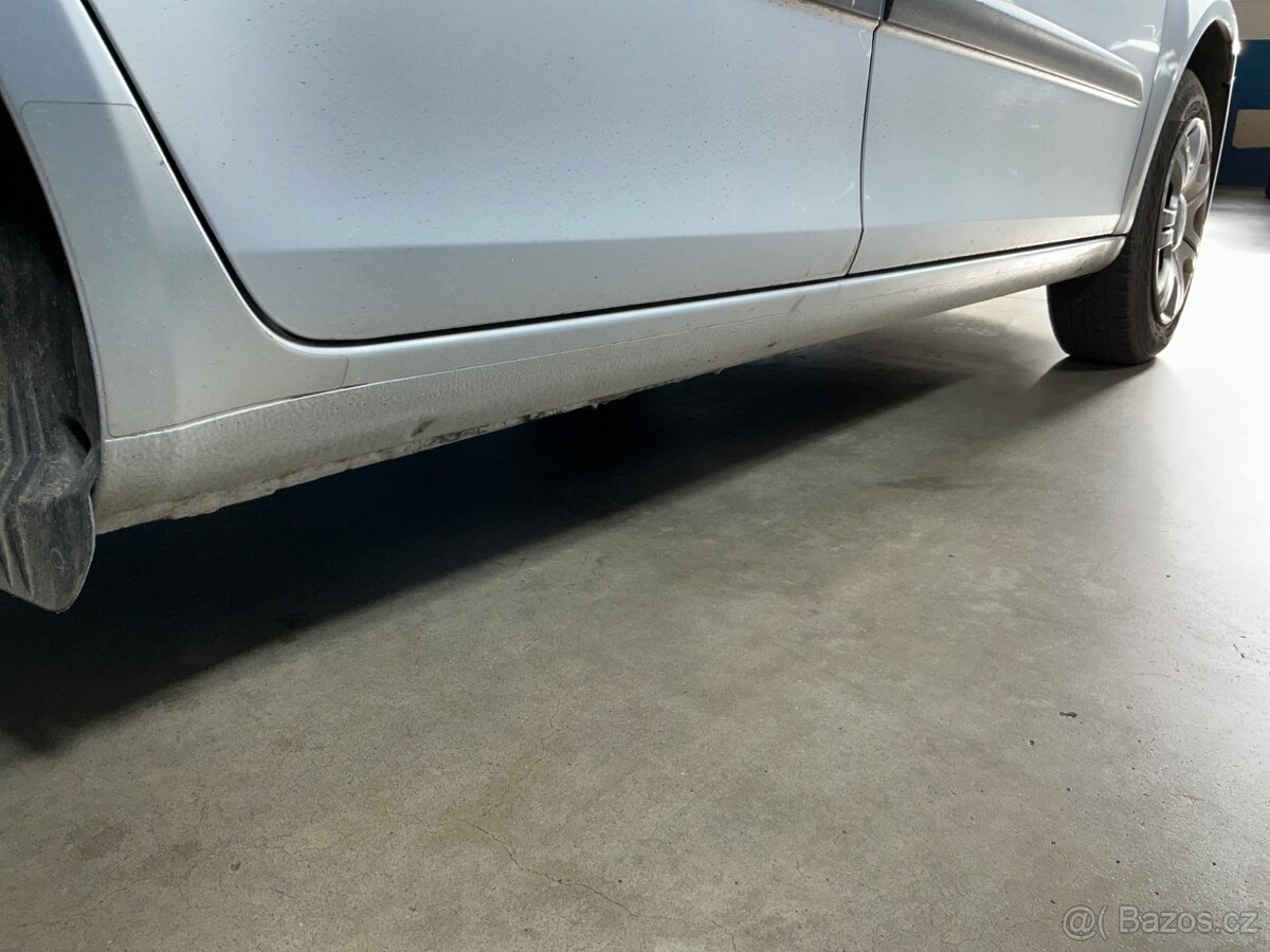 ŠKODA FABIA II 1.4TDI 51KW AMBITION - 7