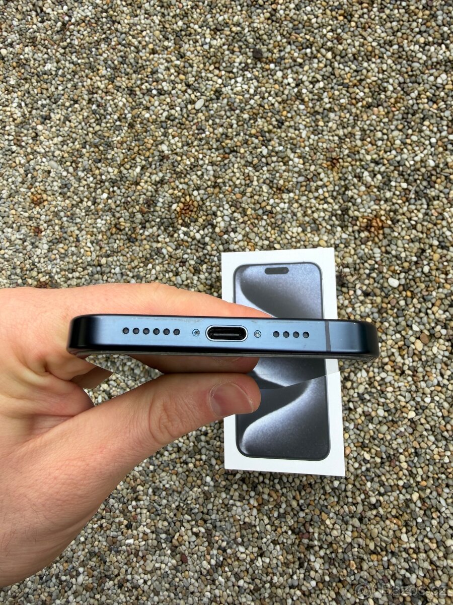 IPhone 15 pro Max - baterie 100% - 7