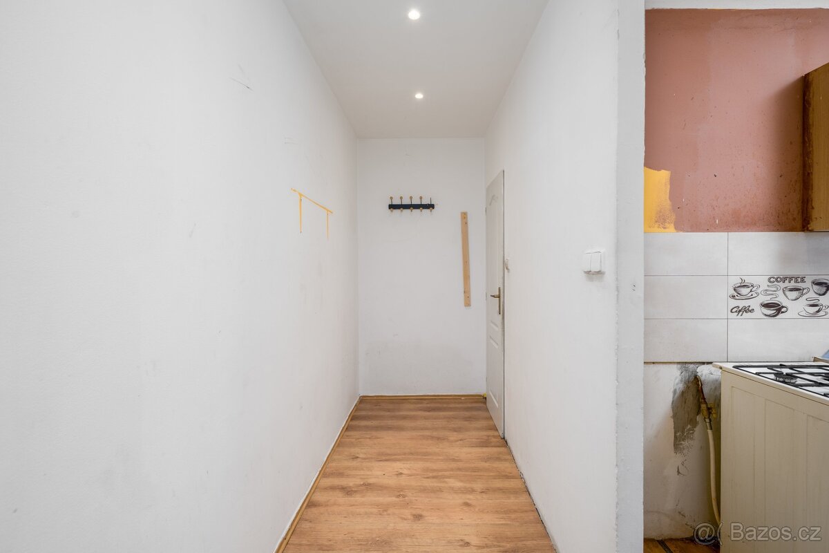 Prodej bytu 2+1 63 m², Most, ev.č. 01122 - 7