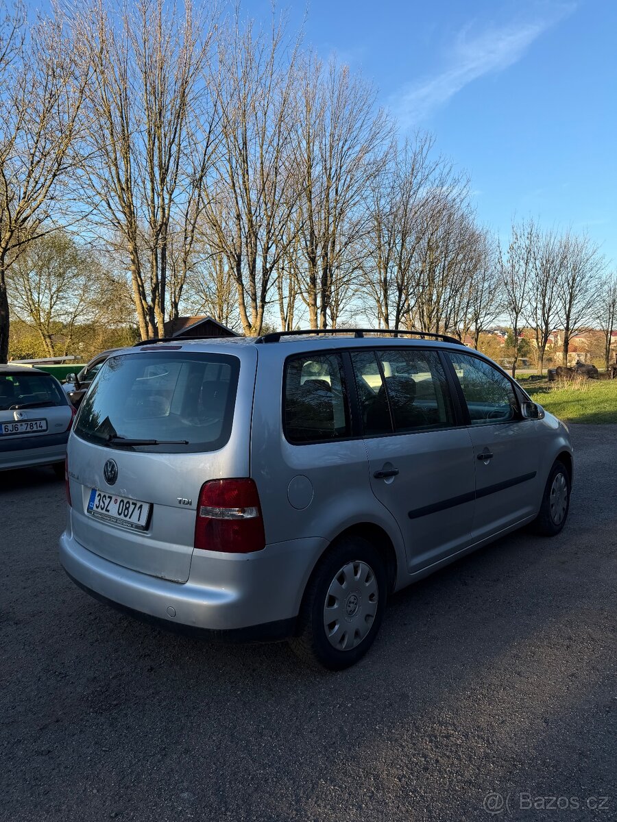 Volkswagen touran - 7