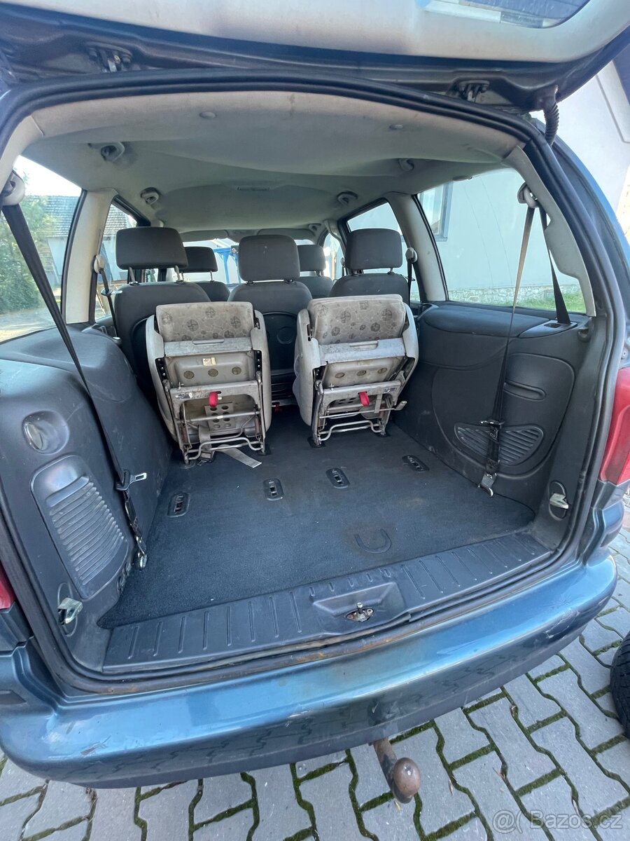 Volkswagen Sharan 1.9TDI - 7