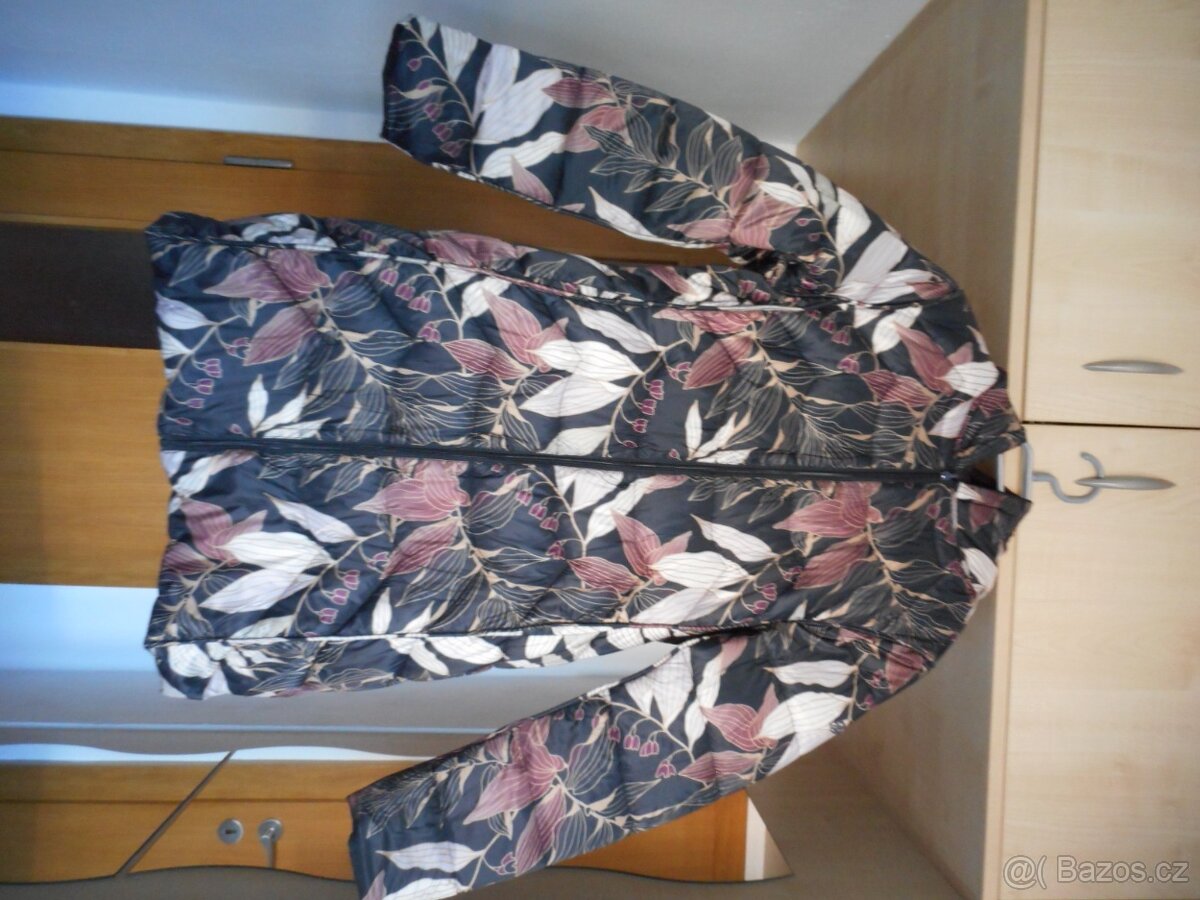 dámská oboustranná bunda - potisk listy - 7