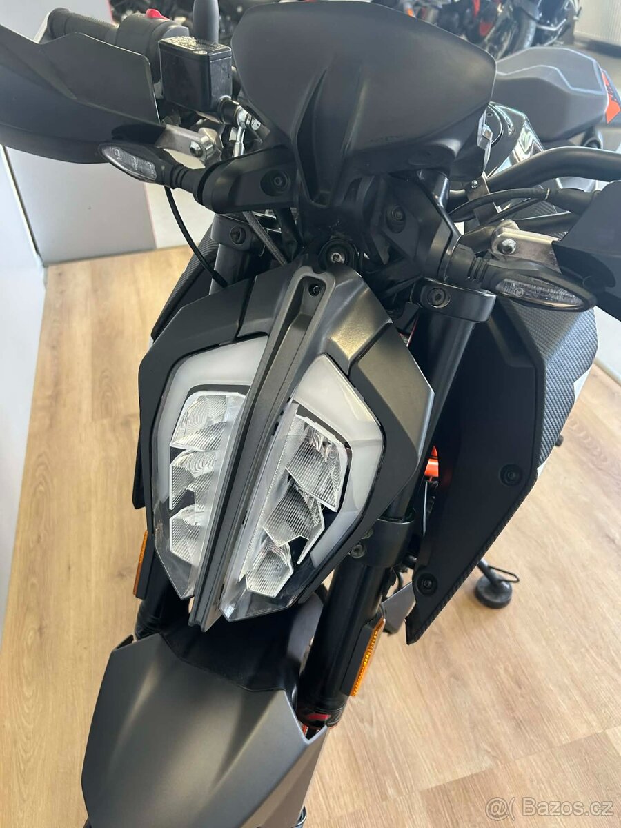 KTM 125 Duke 2021 - 7
