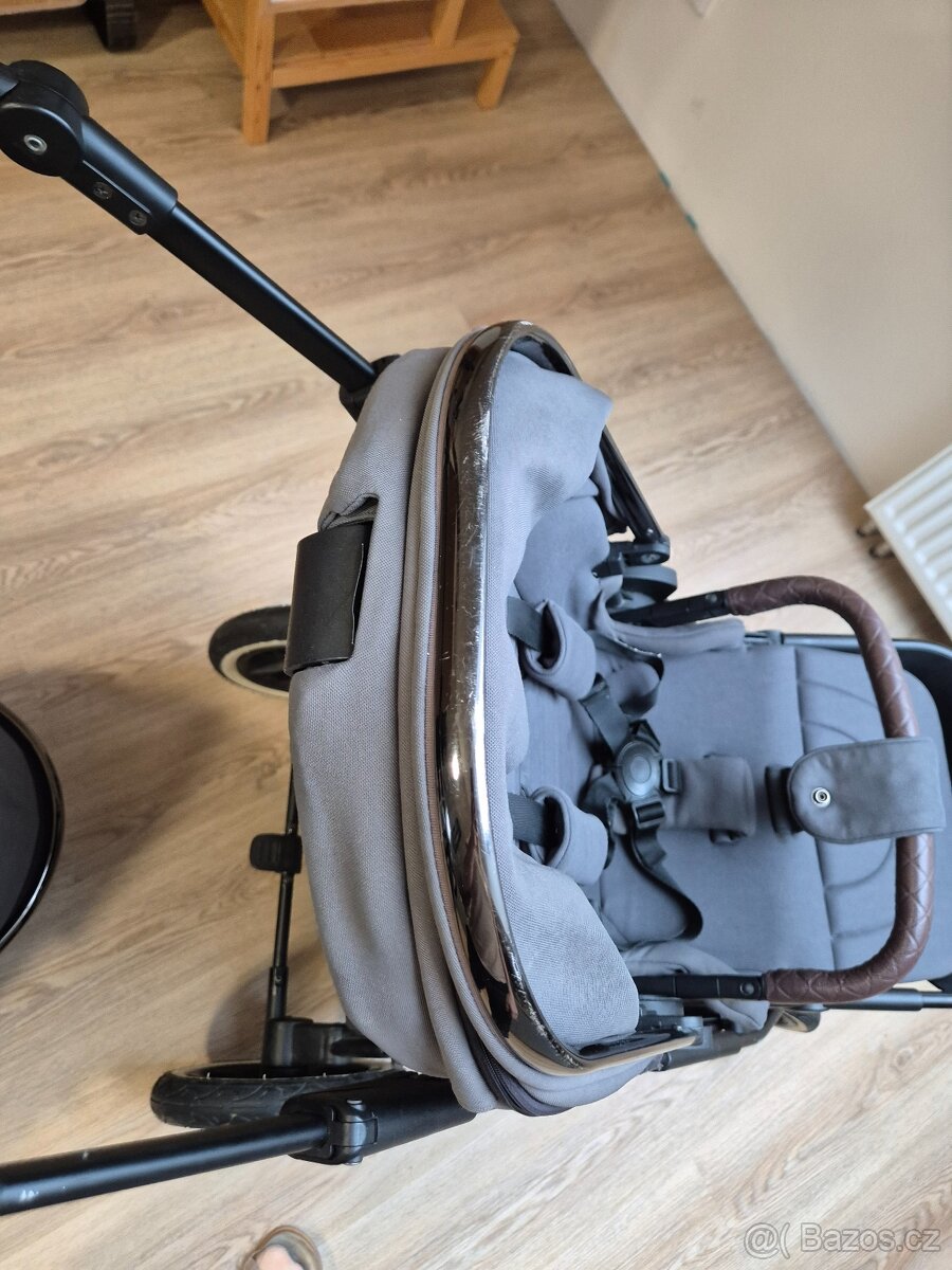 Kočárek Moon Rocca Edition Antracit - 7