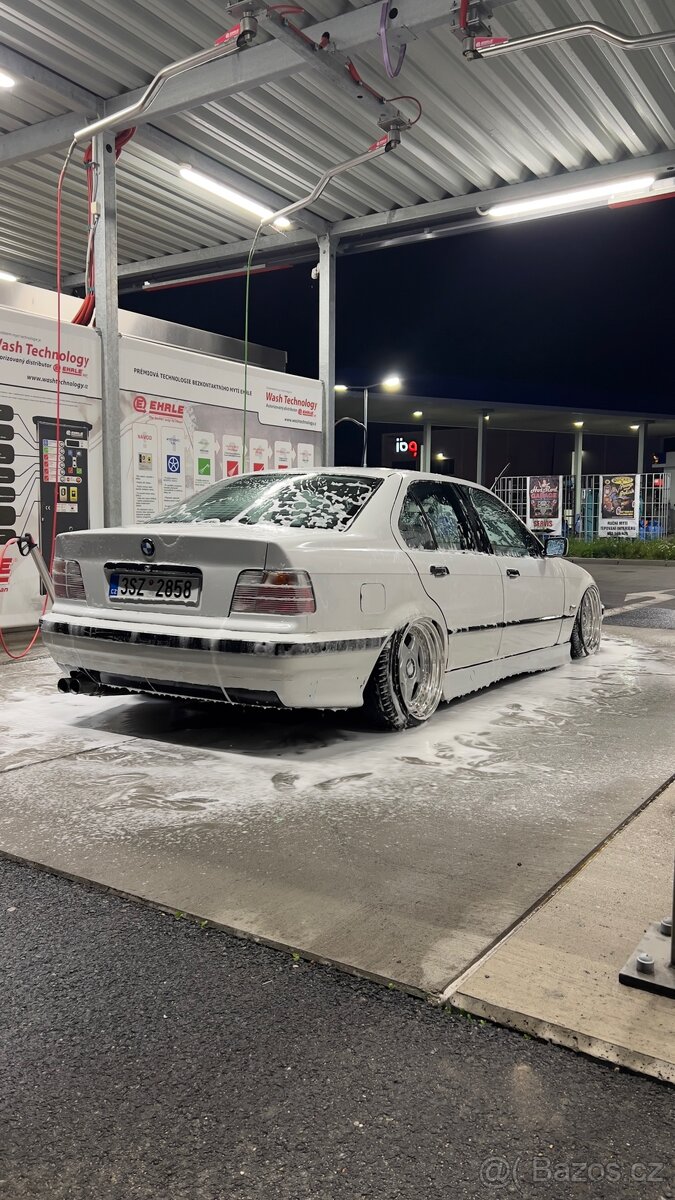 Výměna - BMW E36 Sedan - 7