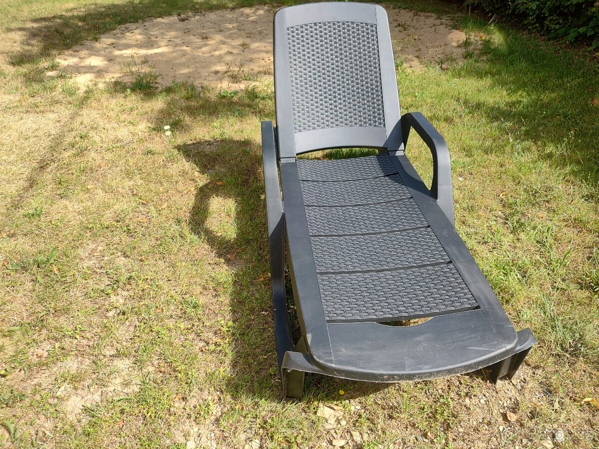 LEHÁTKO PŮV.CENA 3500,- - 7