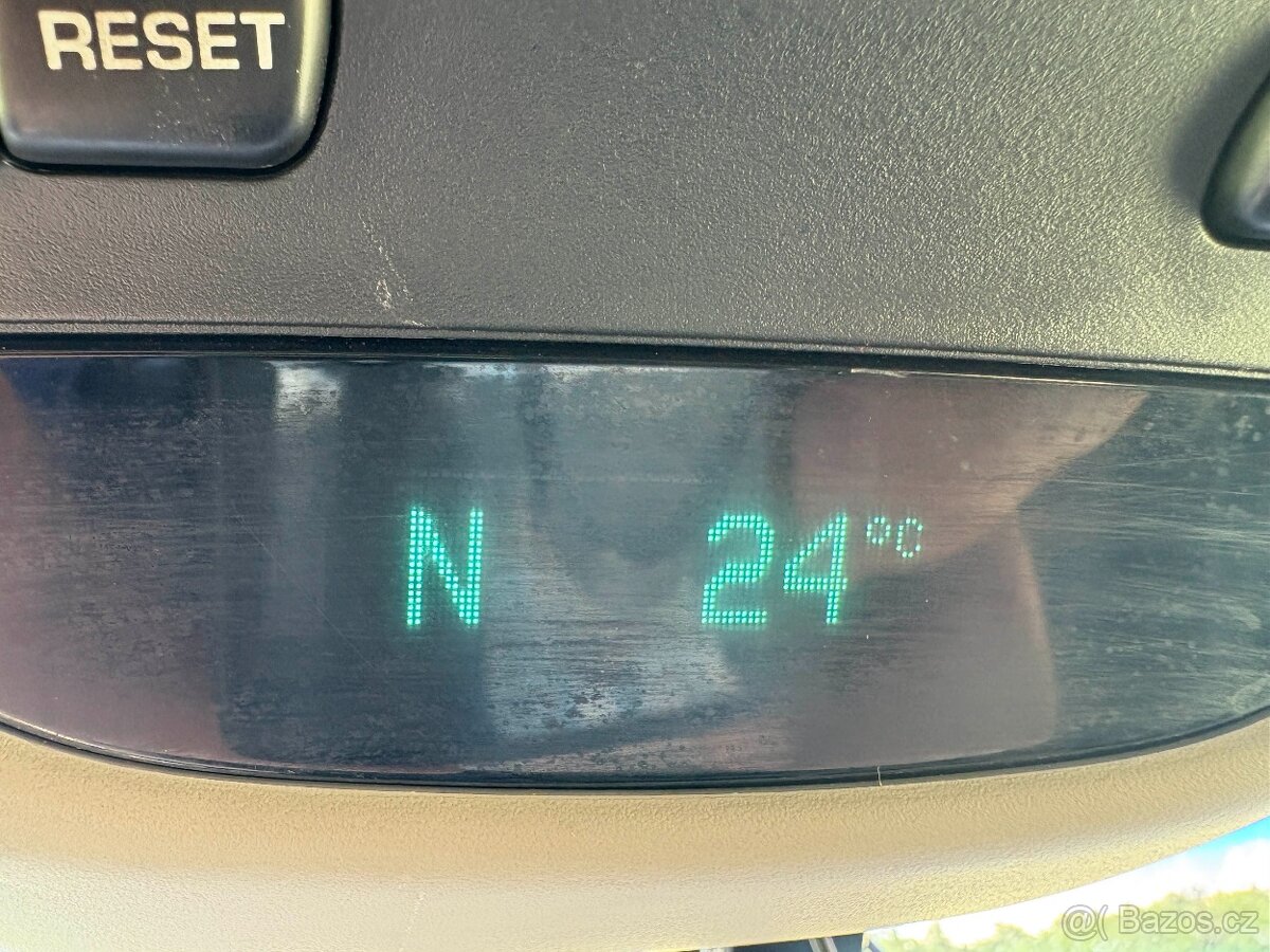 Prodám JEEP WJ/WG 2.7.CRD, 120KW, r. 2003 - 7