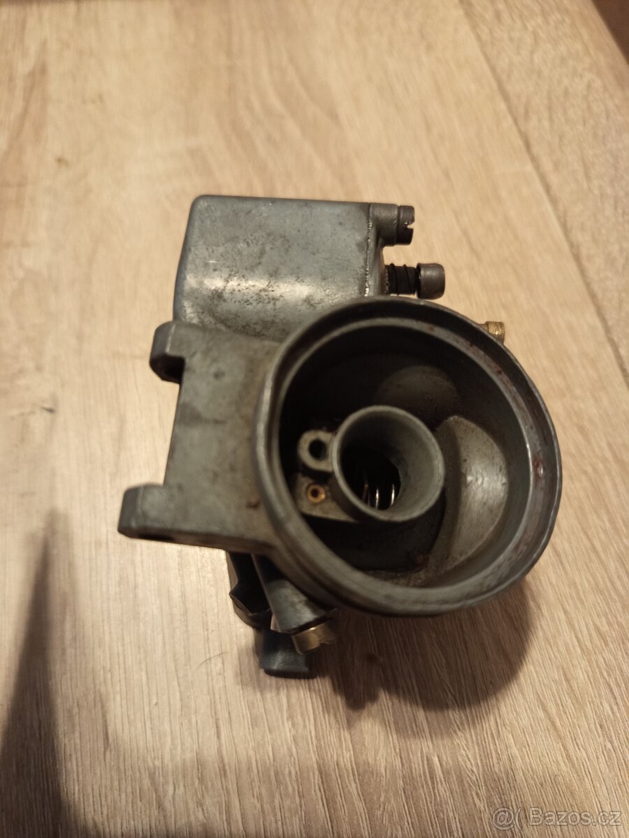 Stadion S22 karburátor - 7