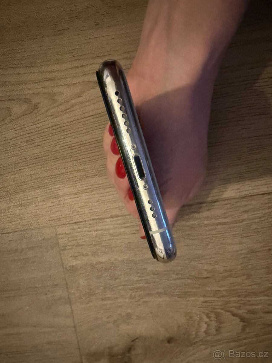 Iphone 11 PRO 256 GB, bílý - 7