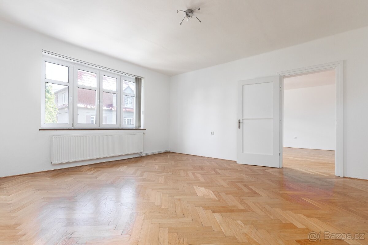 Pronájem bytu 3+1 150 m2 - 7