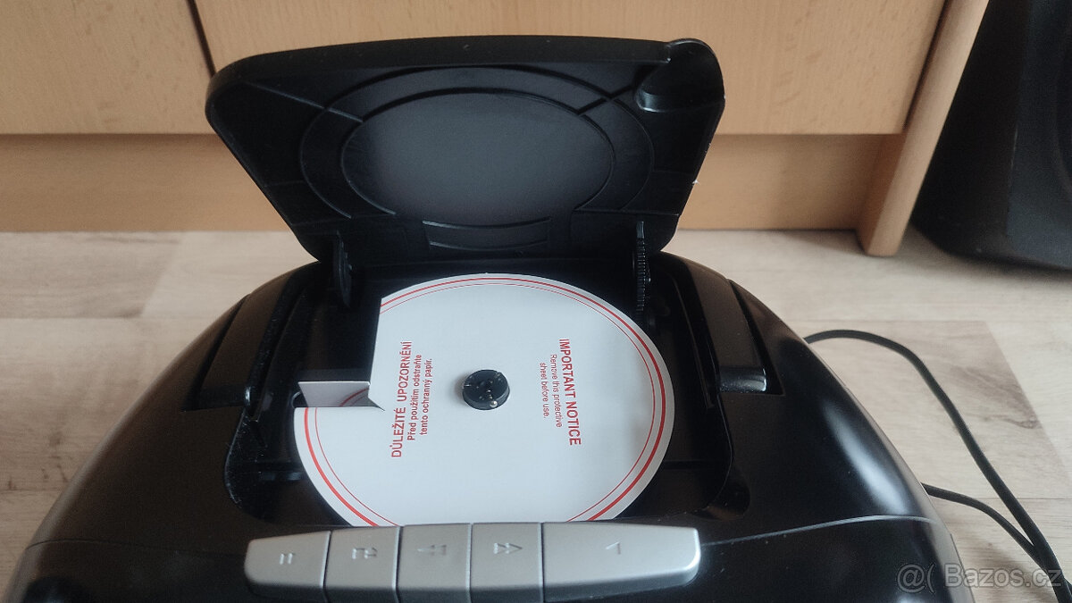 Hundai přenosný radiomadnetofon TRC 333 AU3 BT Bs CD/MP3/USB - 7