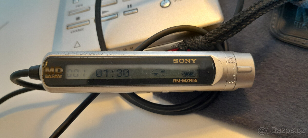 SONY MD WALKMAN MZ-R55 - 7