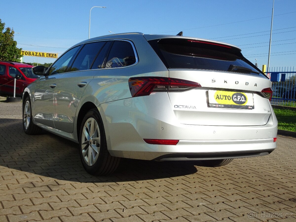 Škoda Octavia 2.0 TDi Combi - 7