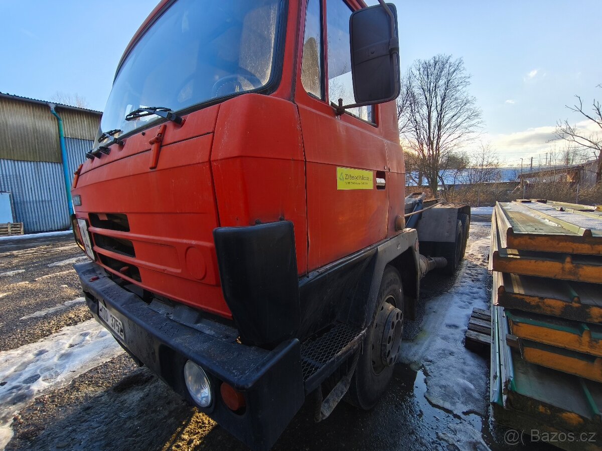 Tatra 815 kontejnerový nosič - 7