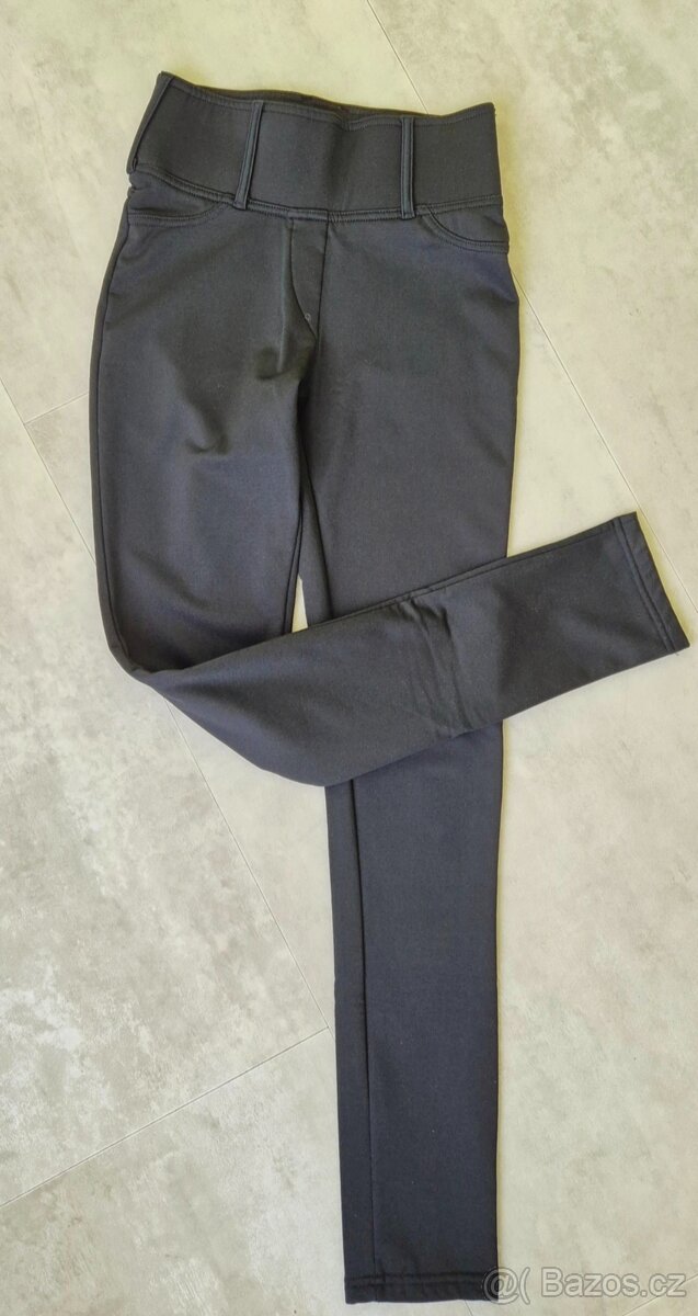 Stahující dámské legíny - 7