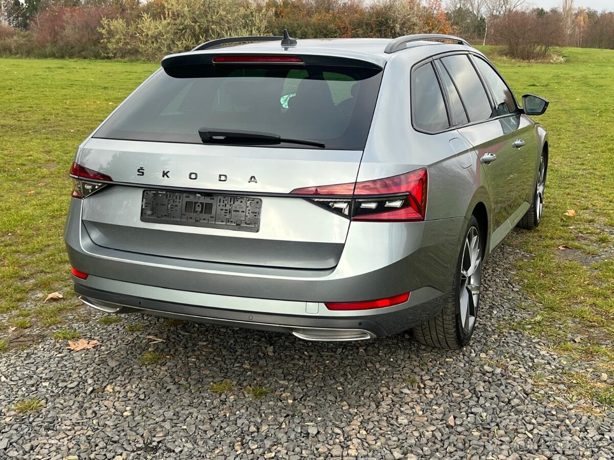 ŠKODA SUPERB KOMBI 1.4 TSi iV SPORTLINE - 7