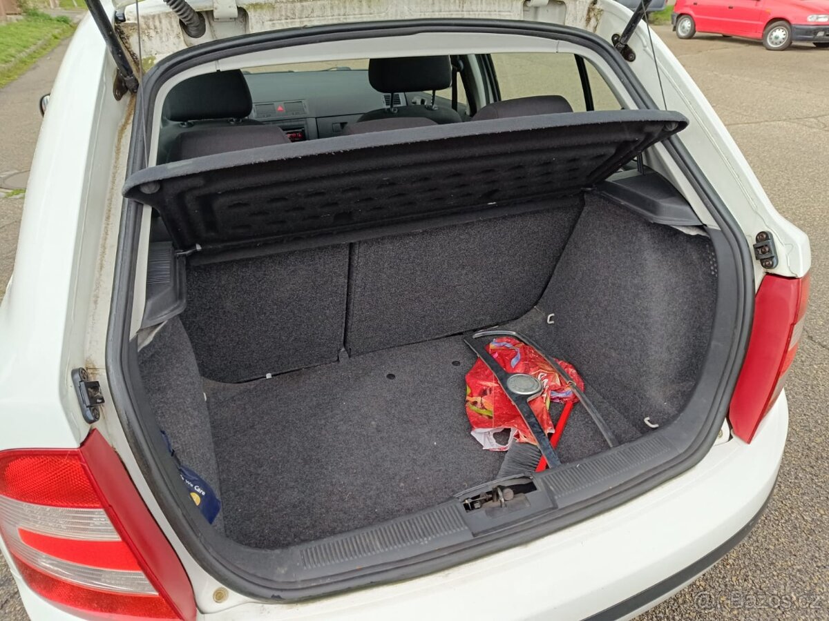 Škoda fabia 1.4 MPI, rv 11/2004 - 7