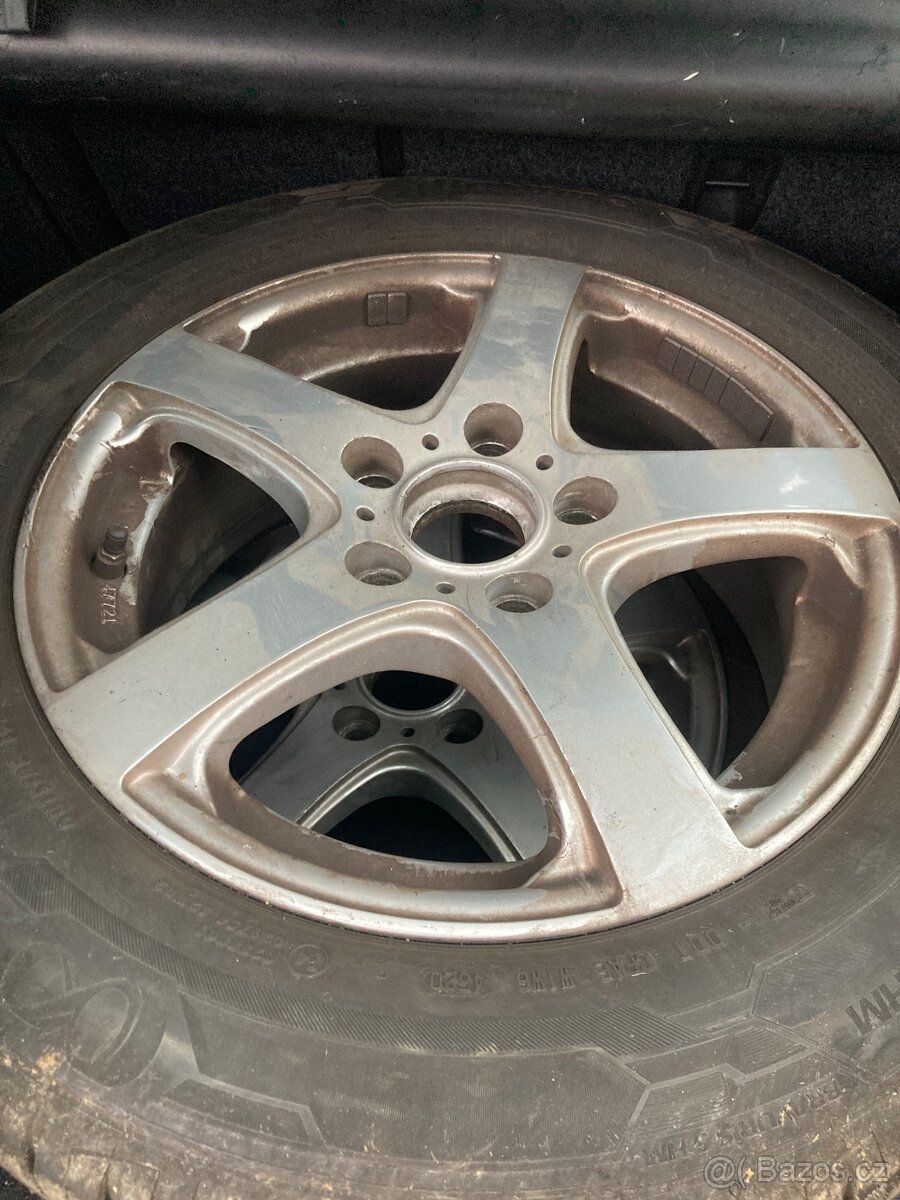 Škoda octavia 2 facelift 1.6tdi 4x4 - 7