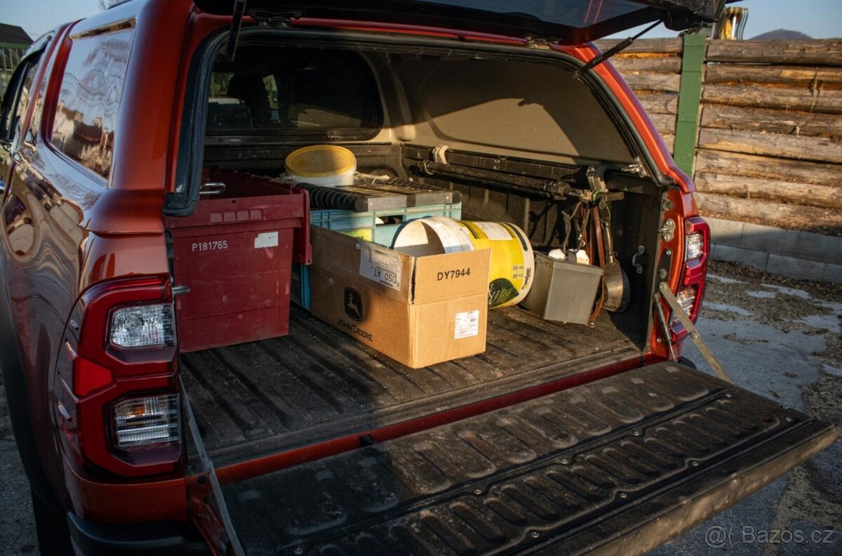 Toyota Hilux DoubleCab 2.8D 150kW - 7