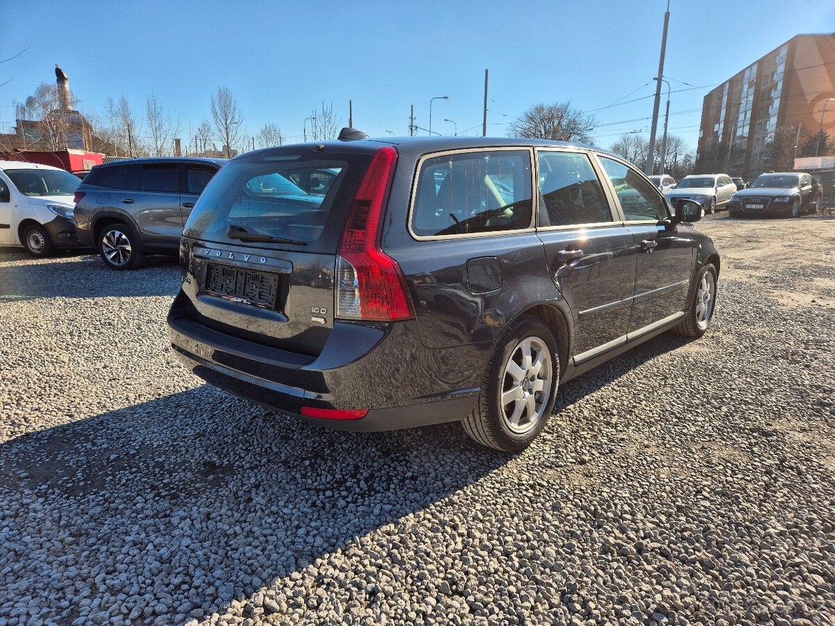 Volvo V50 1.6D,80KW,KLIMA,BEZ KOROZE,R.V.2010 - 7