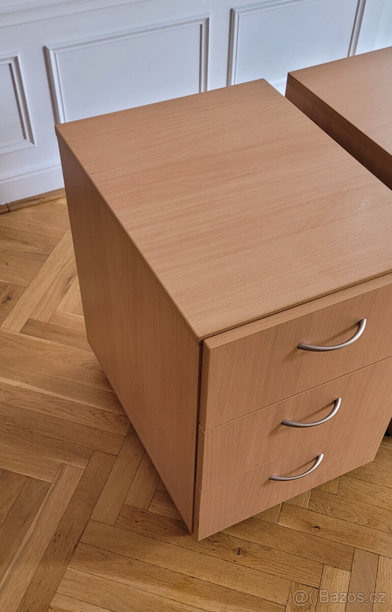 Velký psací stůl z lamina + 2x pojízdné šuplíky pod stůl - 7