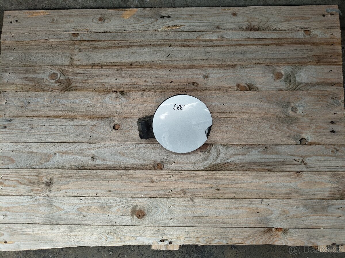 Zrcátka a další díly... Peugeot 207 - 7