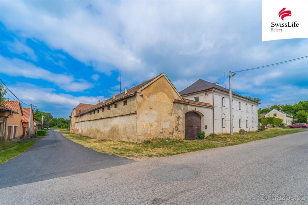 Prodej zemědělské usedlosti 245 m2, Klobuky - 7