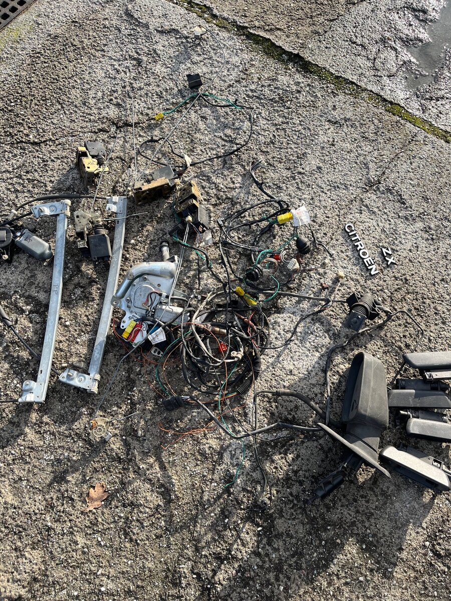 ZX zbytky z vozidla, - 7