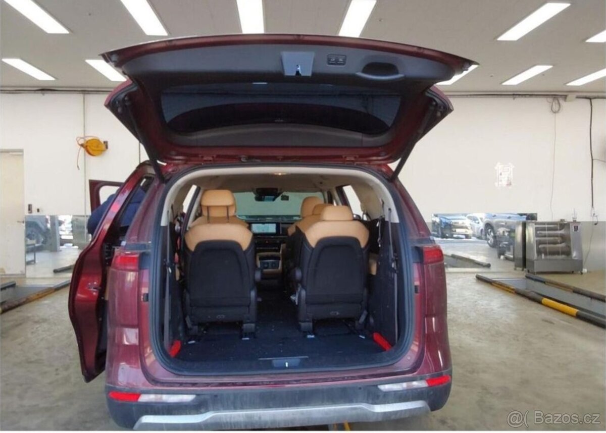 Kia Carnival 2.2- VŮZ NA CESTĚ - 7