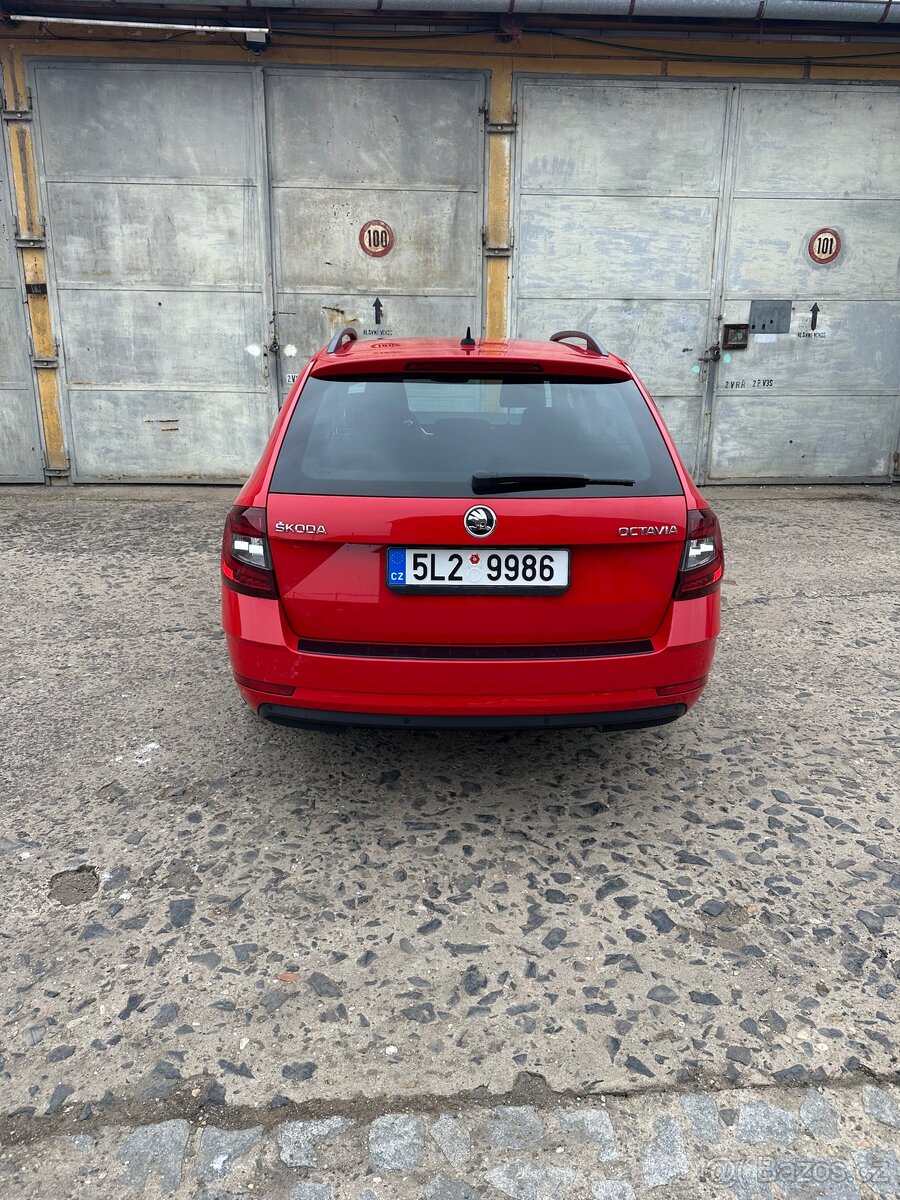Škoda Octavia 1.6 tdi 85KW - 7