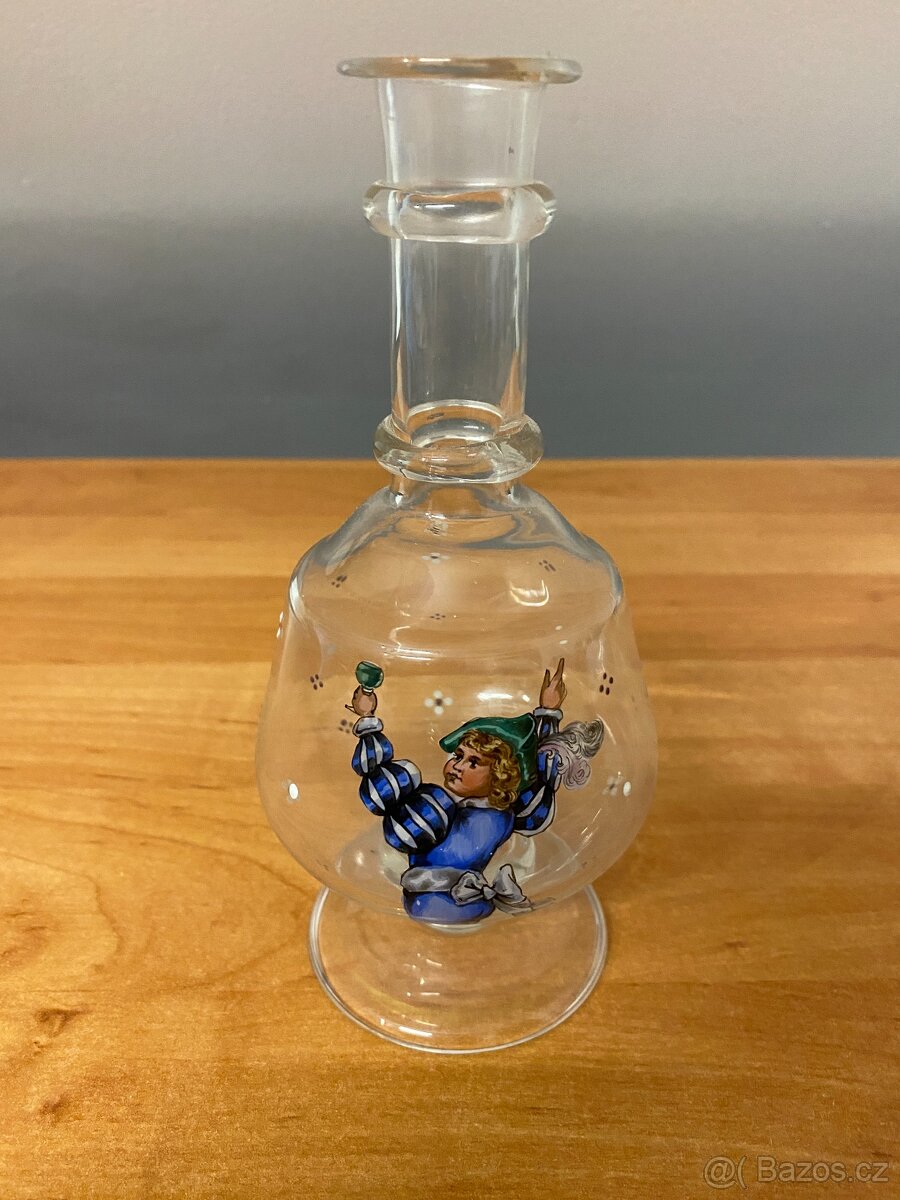 Sběratel nabízí staré skleněné karafy - 7
