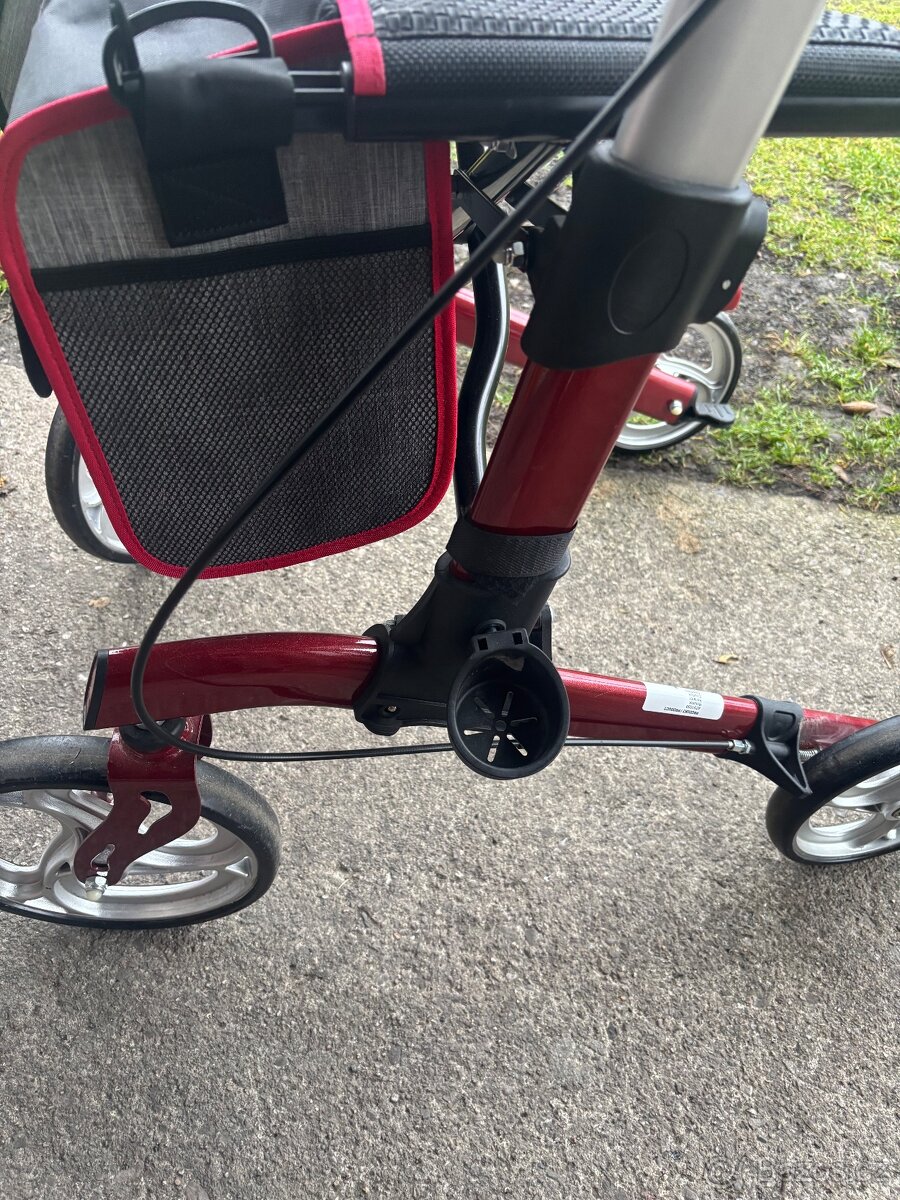 Chodítko pro seniory - 7