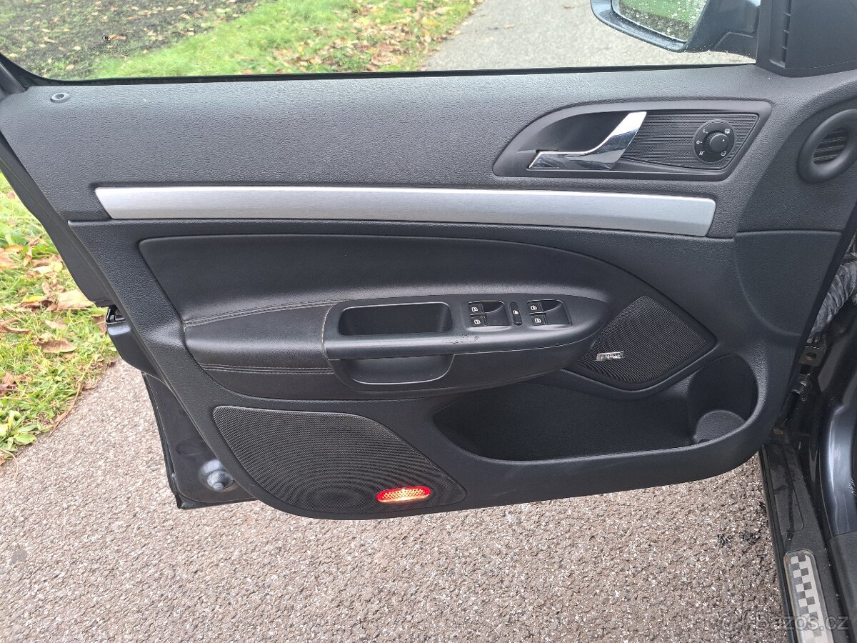 Škoda Octavia 2 RS Facelift, 2.0 TDI, 125 kW, CEGA, navi - 7