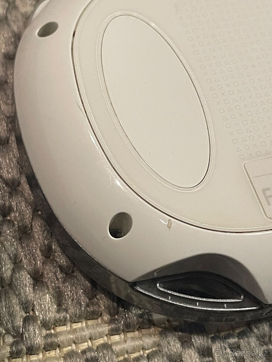 PS VITA PCH-1001 - OLED biela - 7