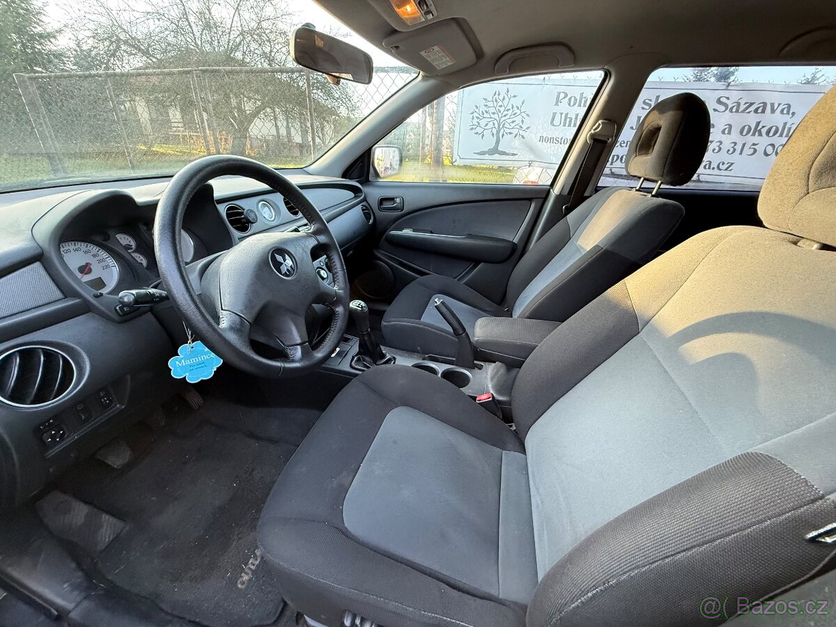 Mitsubishi Outlander 2.0i 100kw LPG RV 2008 - 7