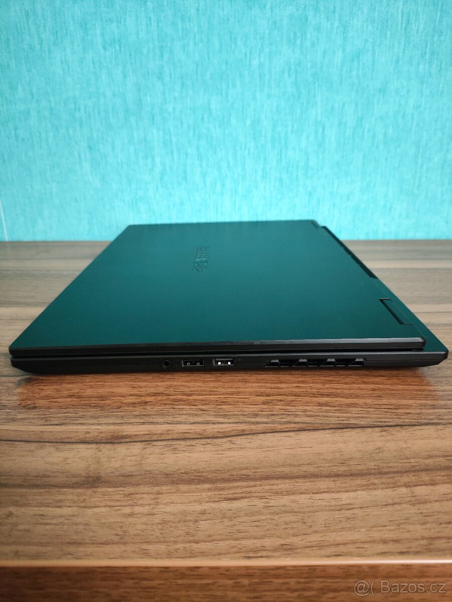 Gigabyte A16 i7 RTX4050 16GB 512GB - 7