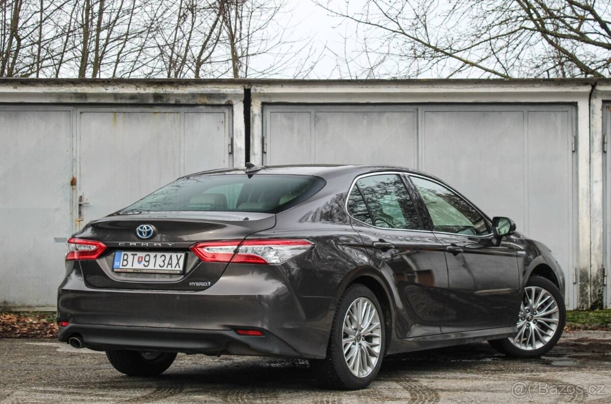 Toyota Camry 2.5 Hybrid Executive e-CVT - 7