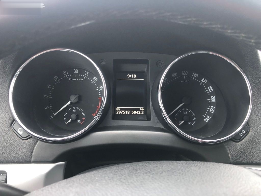 ŠKODA YETI, 2.0 TDI - 7