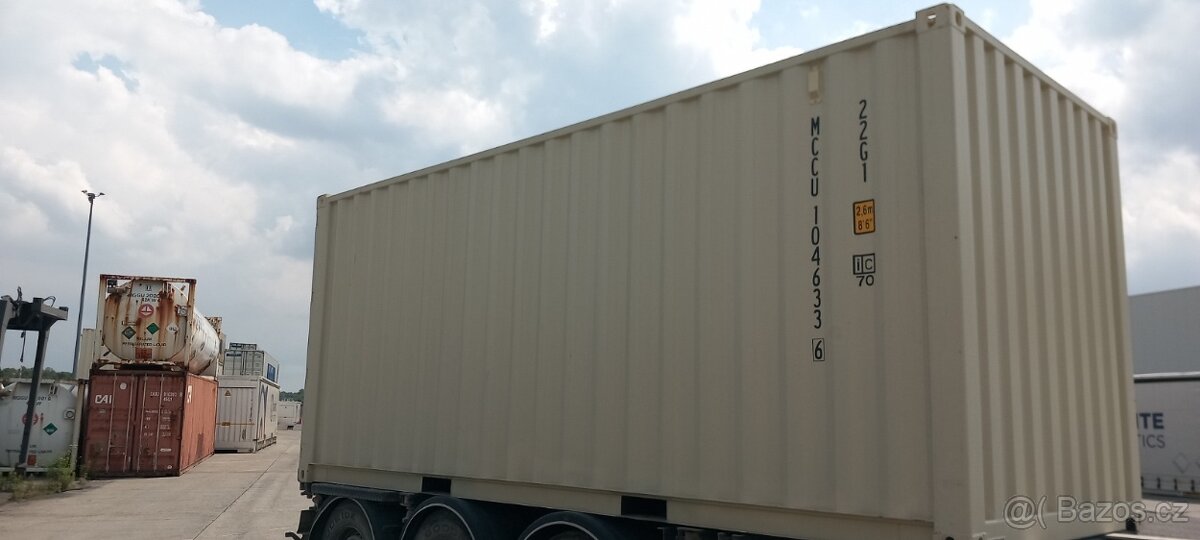 Nove i použité Lodní kontejnery různé velikosti a barvy - 7