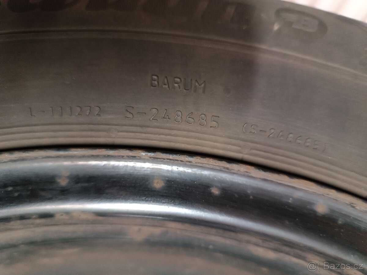 Zimní pneu včetně plech. disků Octavia - 7