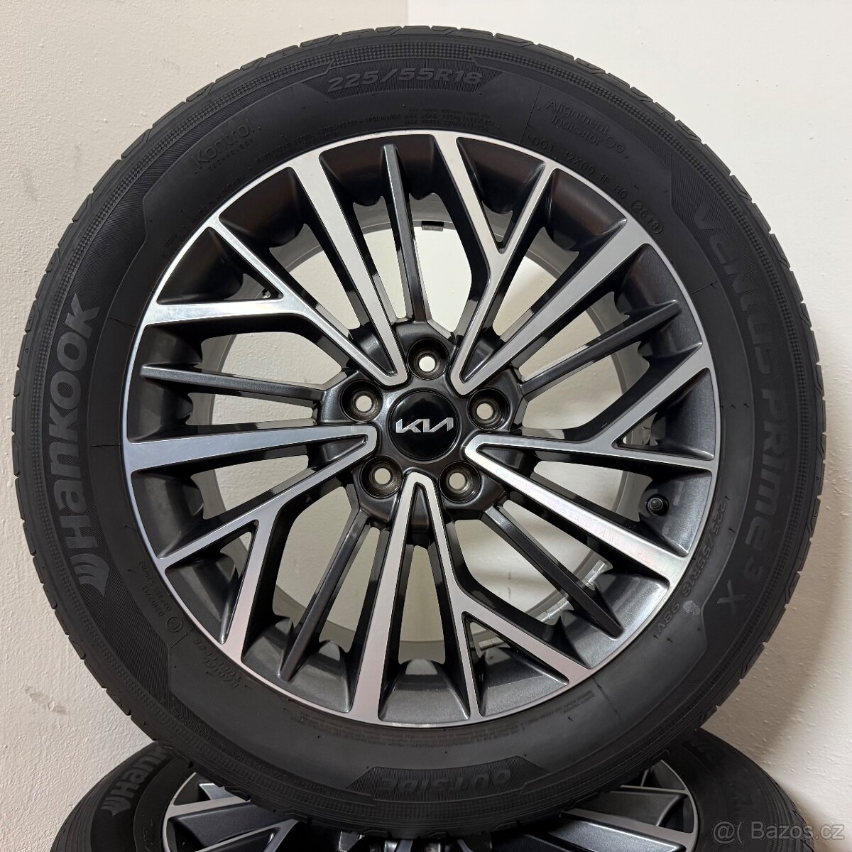 HYUNDAI TUCSON 5x114,3 R18 ET51+LETNÍ 225/55R18 5m - 7