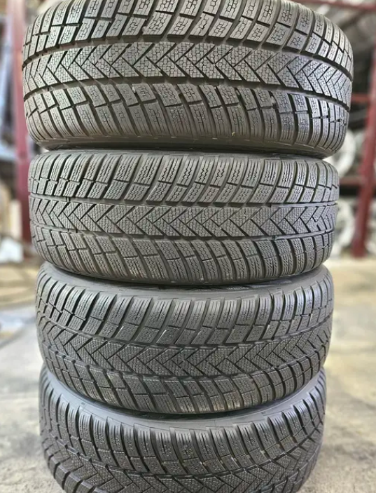 17" ŠKODA 5x100 ET39 6.5J Vredestein 205/55 R17 - 7