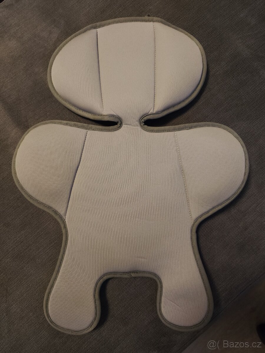 Britax Romer i size 2 + isofix - 7